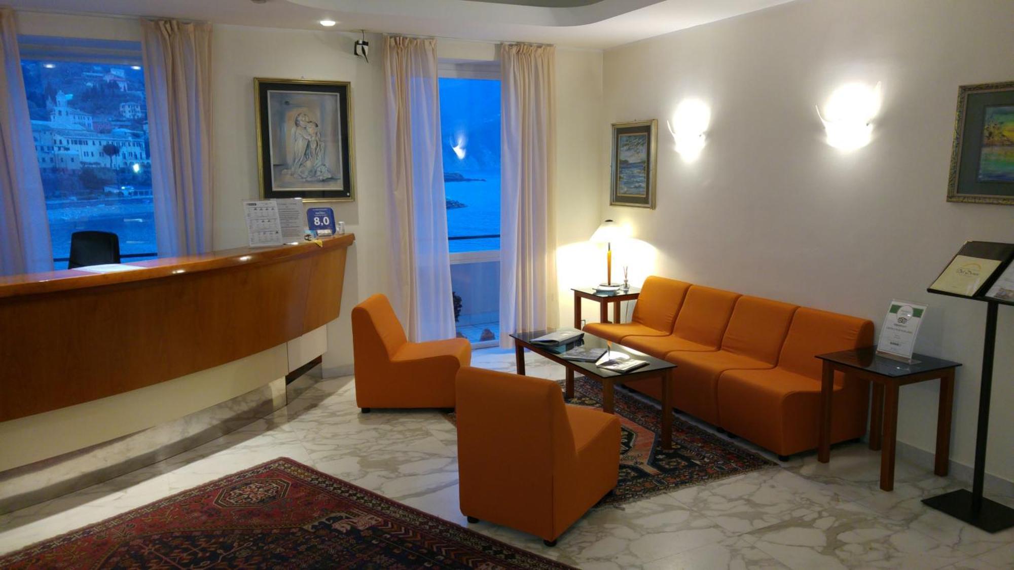 Hotel Elena ريكّو المظهر الخارجي الصورة